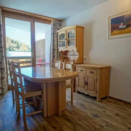 Apartment Mont-fort 10 - 4 Pers - Au Pied Des Pistes